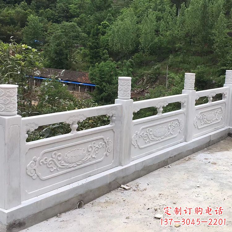 廊坊莲花纹石栏板雕塑,为你树立华丽边框