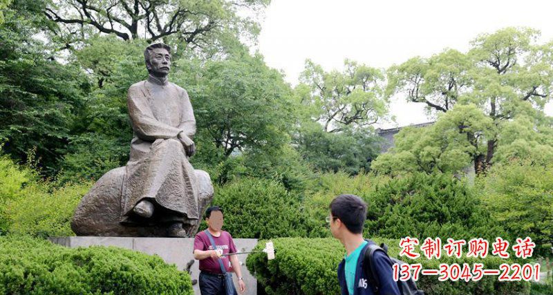 廊坊鲁迅铜雕，艺术品级的文化符号