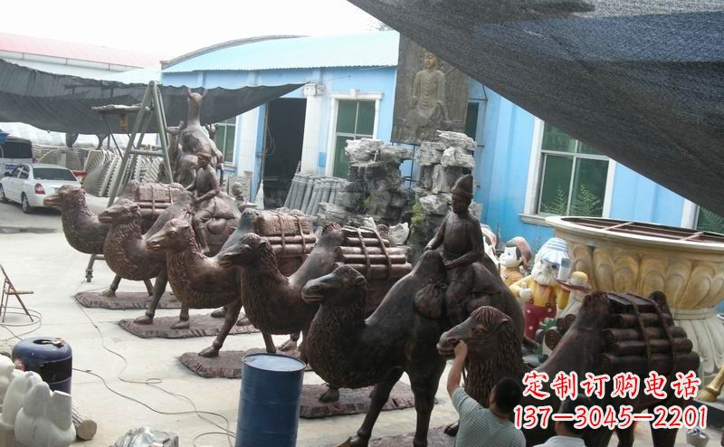 廊坊骆驼公园动物铜雕魅力无限
