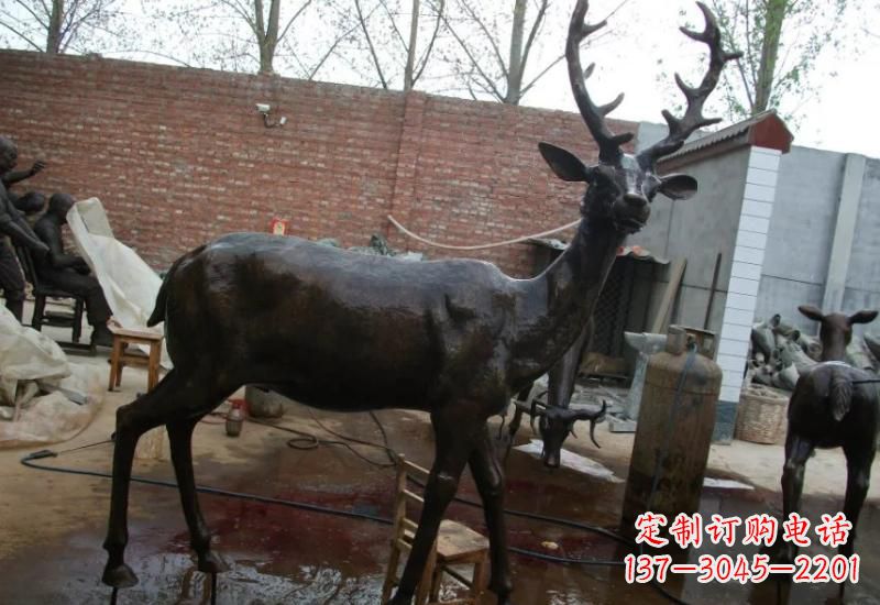 廊坊唯美的梅花鹿铜雕,让你的家中添彩更有情调