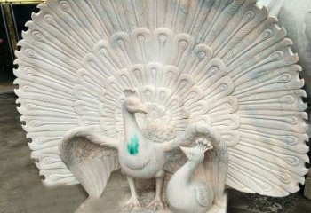 廊坊汉白玉孔雀雕塑，传统工艺精致塑造