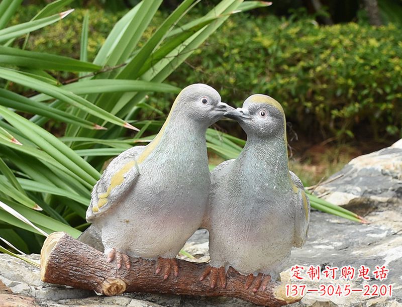 廊坊南京抗战胜利纪念馆和平鸽雕塑