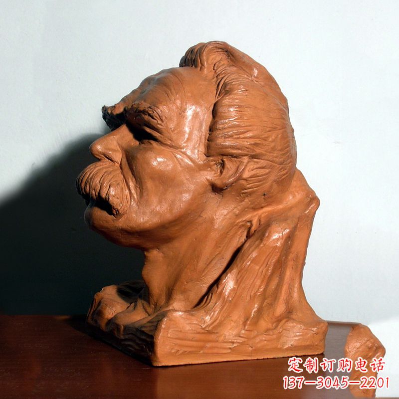 廊坊以尼采为原型的雕塑头像