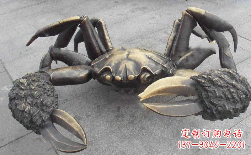廊坊中领雕塑以传统工艺出品的螃蟹铜雕,是杰出…