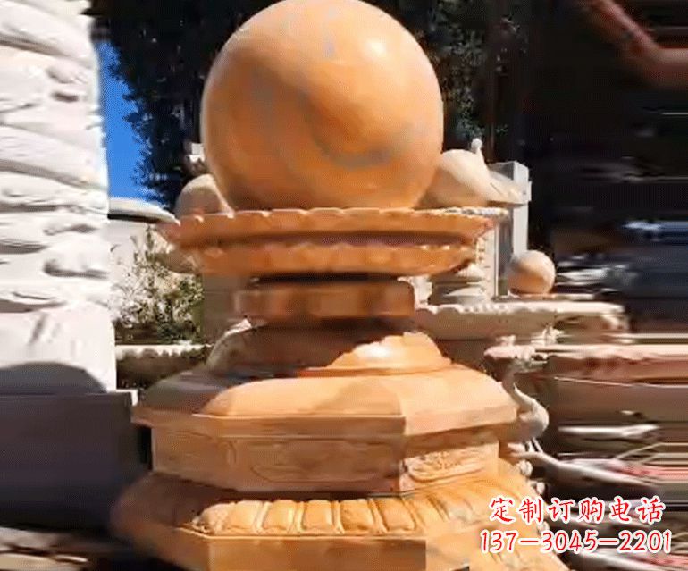 廊坊喷泉里的石材雕塑