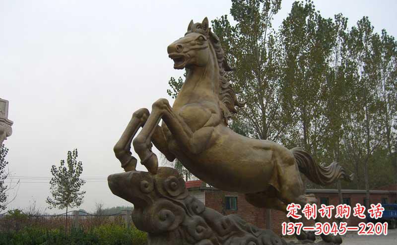 廊坊企业奔马景观铜雕