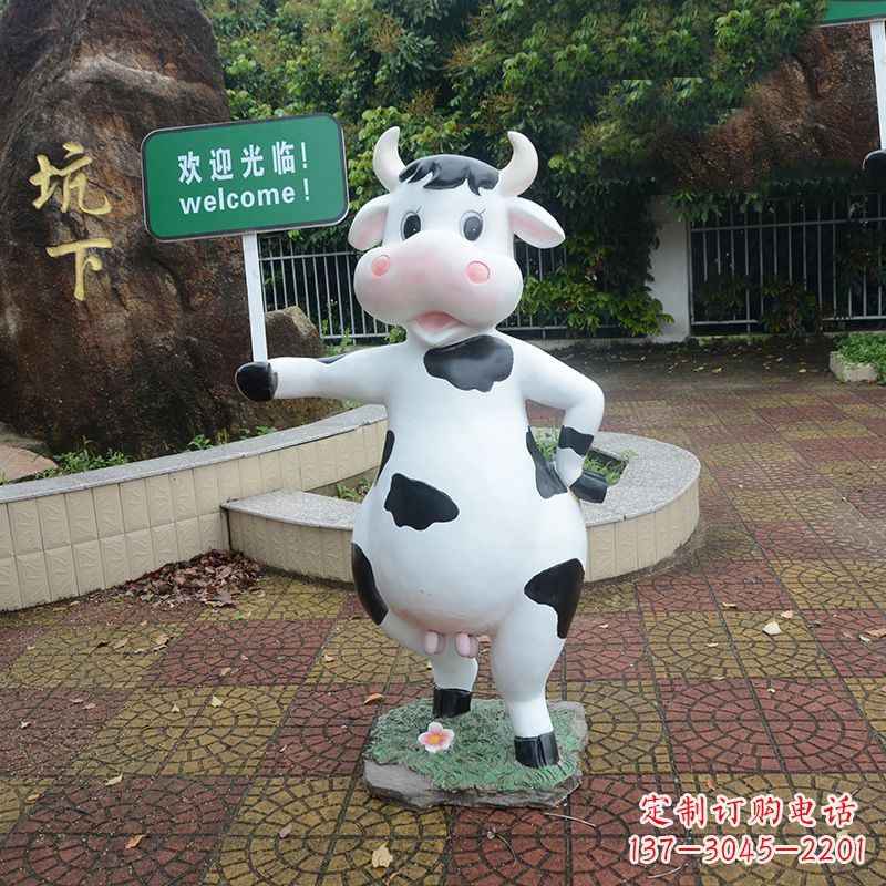 廊坊中领雕塑:生肖牛卡通雕塑