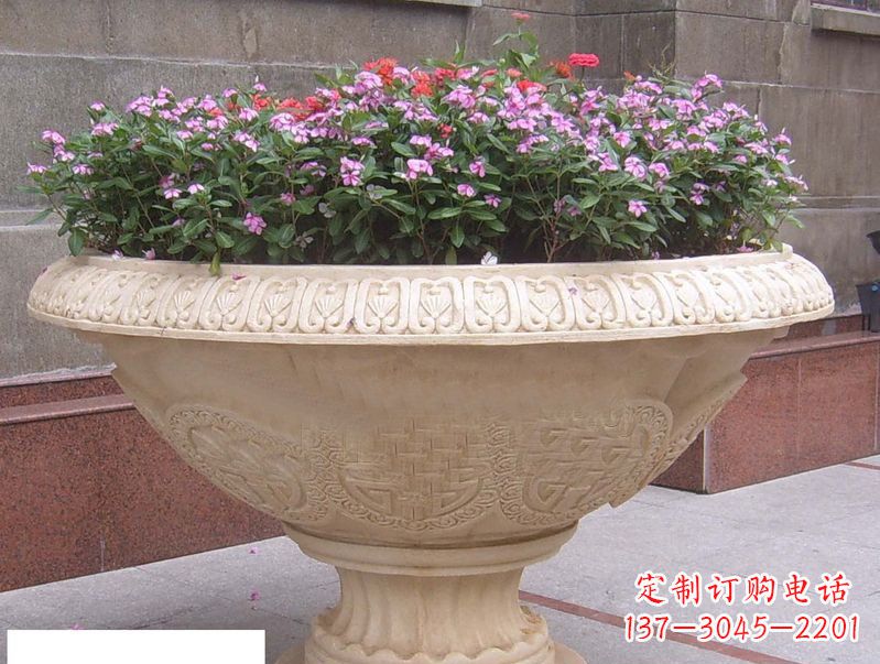 廊坊中领雕塑拥有多年的雕塑制作经验,特别是景…