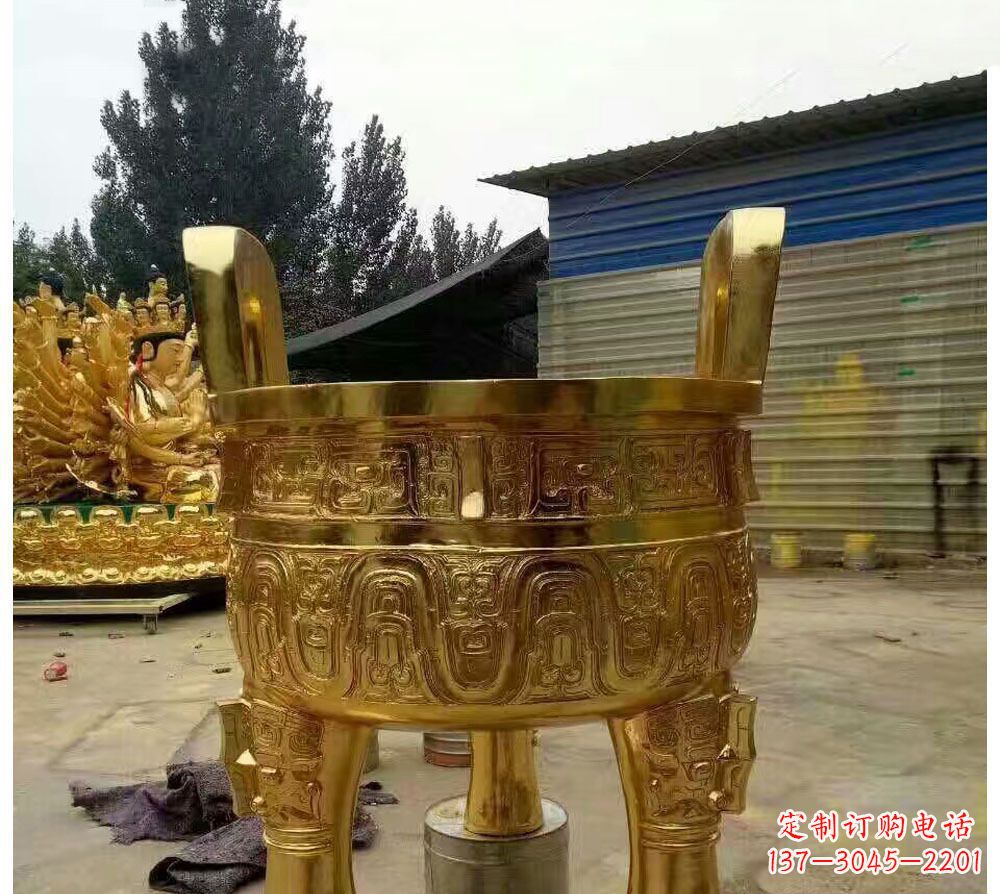 廊坊寺庙三足圆形香炉铜雕