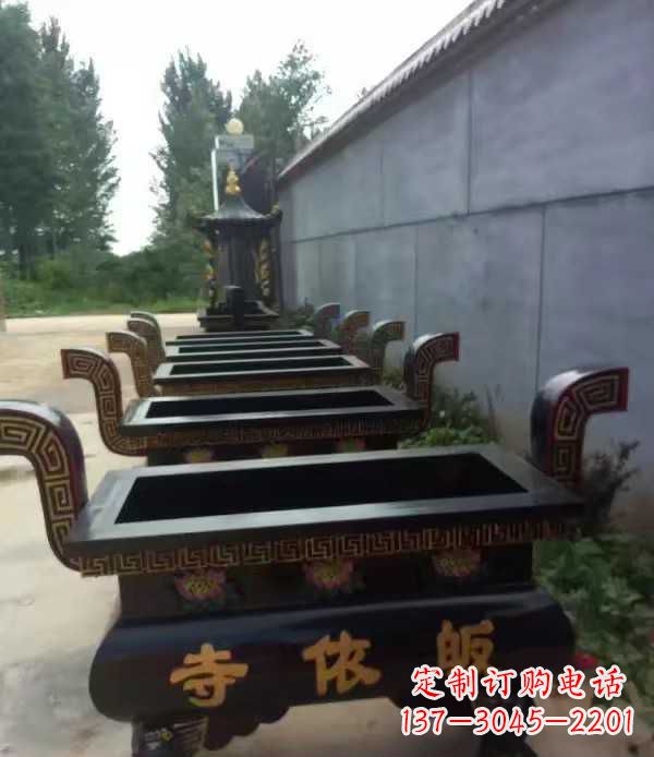 廊坊寺庙四足方形香炉铜雕