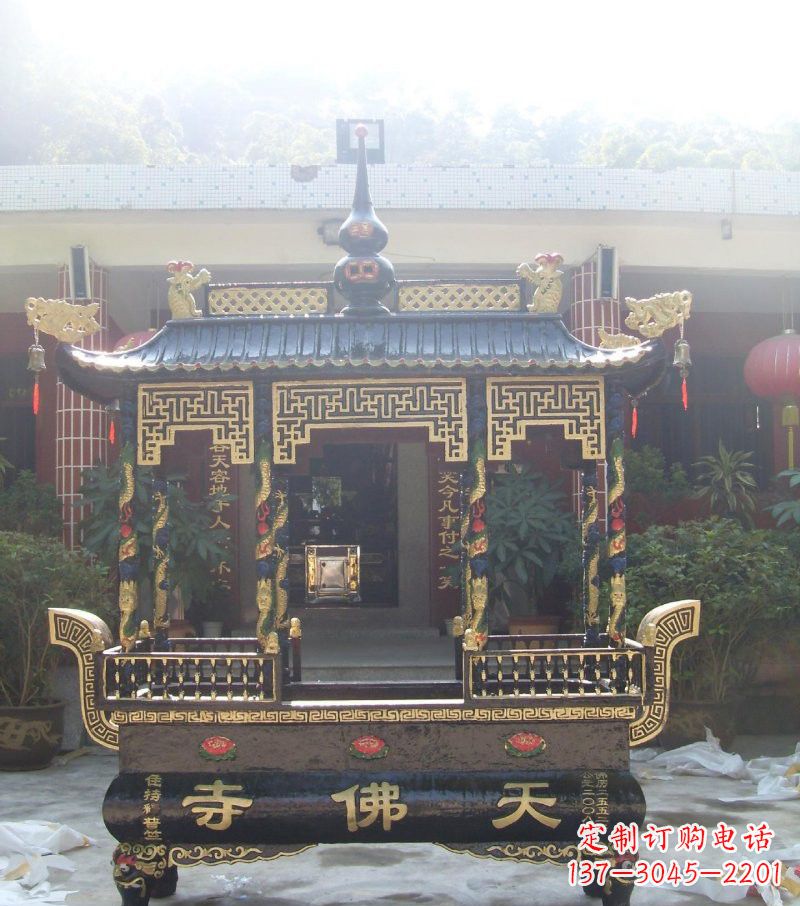 廊坊寺庙铸铜四足方形带顶香炉
