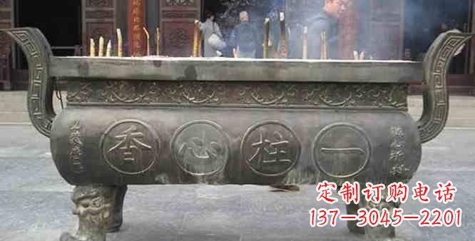 廊坊寺庙铸铜四足香炉