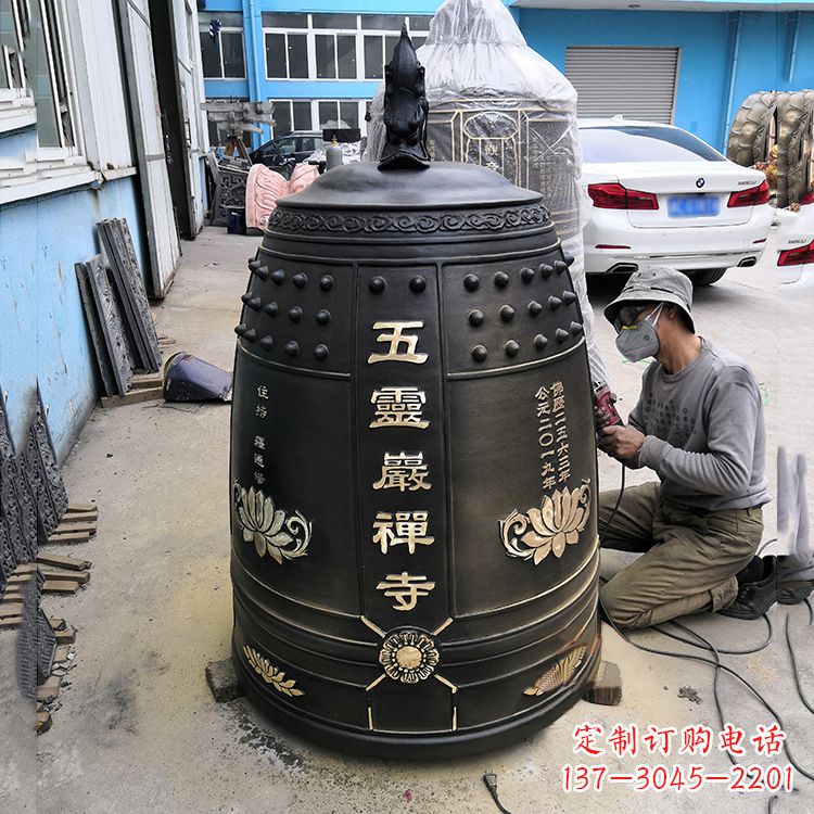 廊坊寺院铜钟