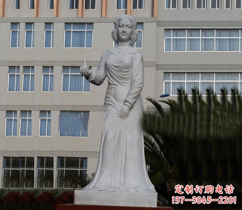 廊坊提灯天使弗洛伦斯·南丁格尔石雕 (2)