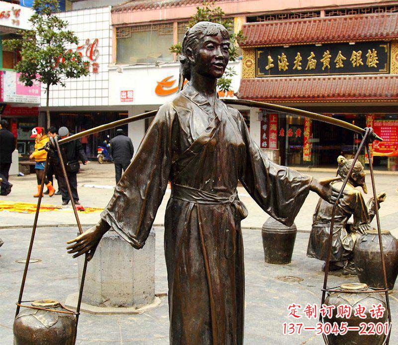 廊坊挑着罐子的古代女人铜雕