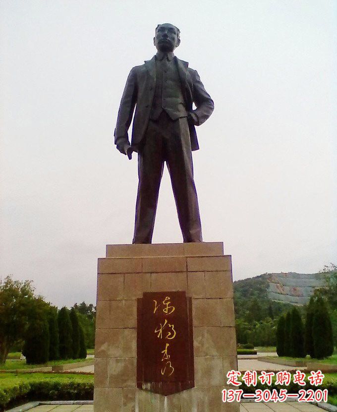 廊坊铜雕近代名人陈独秀