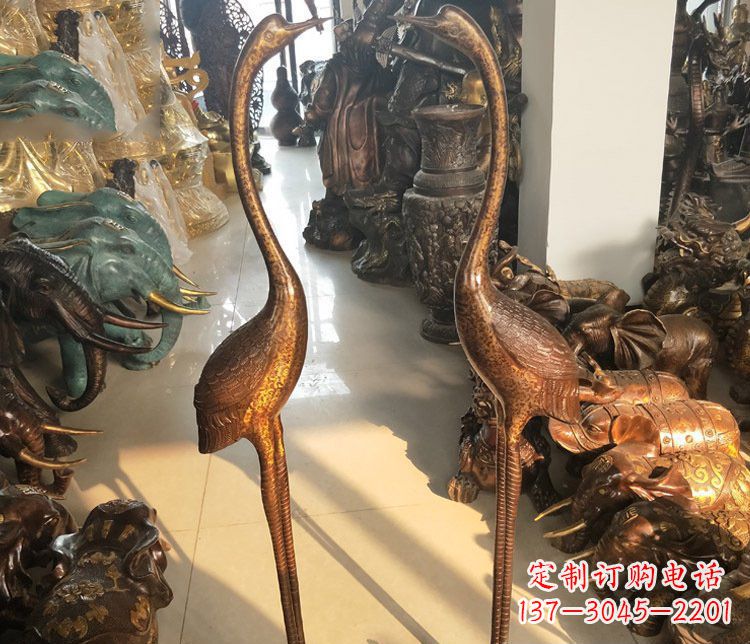廊坊铜雕仙鹤踩龟雕塑摆件