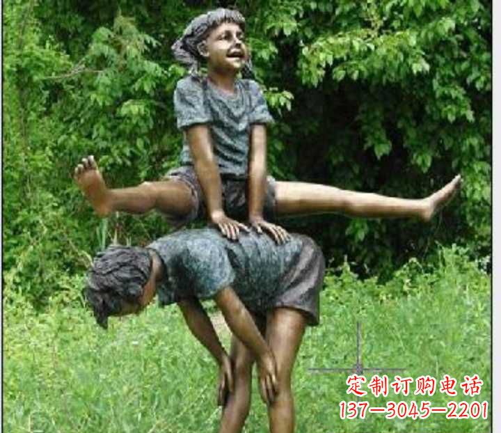 廊坊玩跳山羊的儿童铜雕