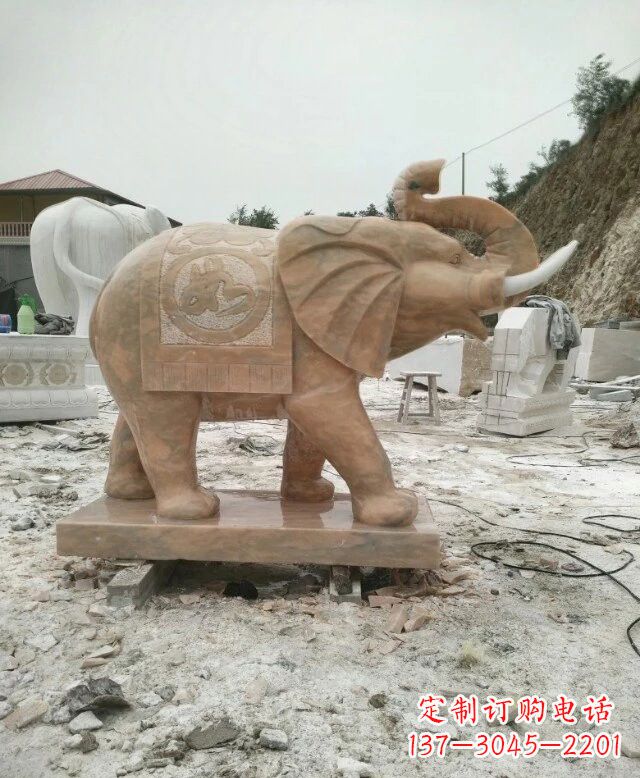 廊坊晚霞红吉祥如意大象雕塑