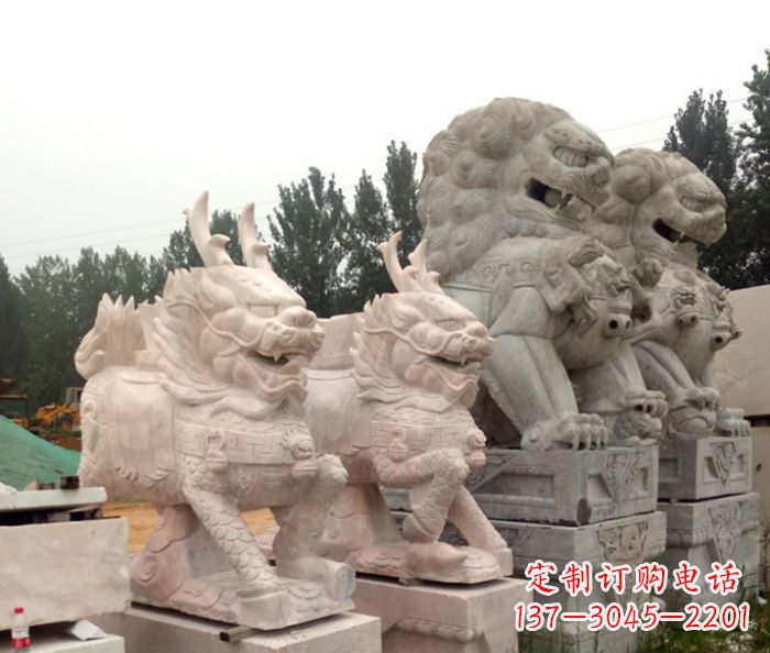 廊坊晚霞红瑞兽麒麟石雕