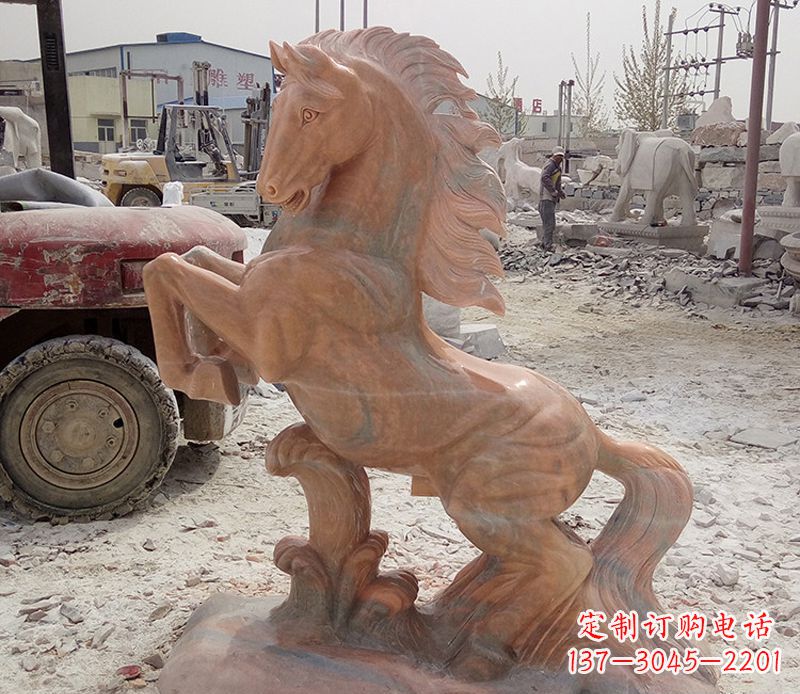 廊坊晚霞红踏浪奔马石雕