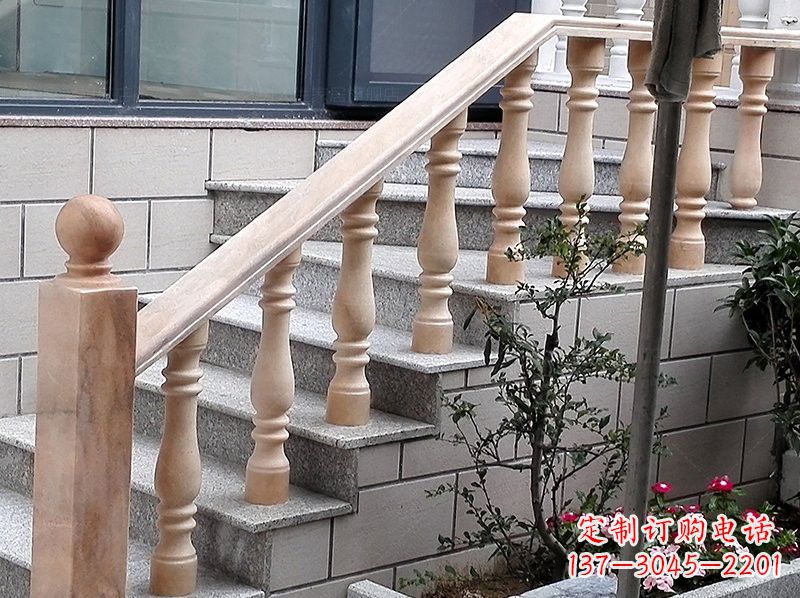廊坊晚霞红小区栏杆石雕