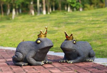 廊坊青蛙王子玻璃钢动物雕塑摆件，温馨家居装饰佳品