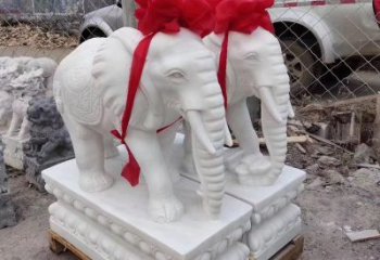 廊坊元宝驾驭的大象雕塑艺术