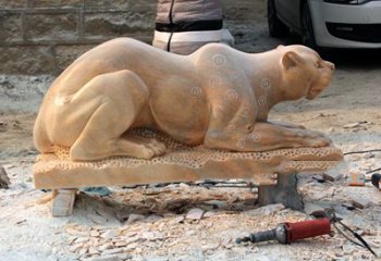 廊坊中领雕塑：精美雕刻豹雕塑