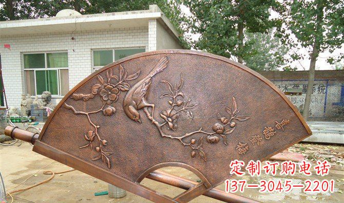 廊坊喜鹊登梅扇子景观铜浮雕