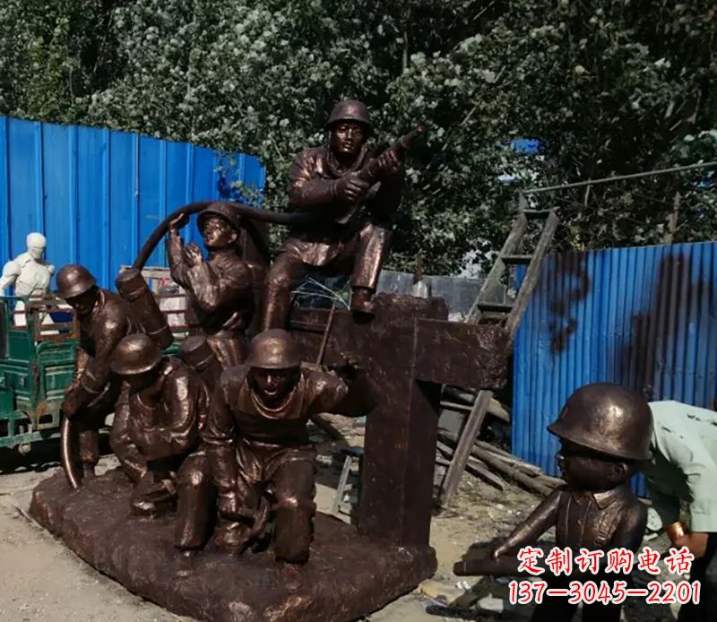 廊坊消防员灭火景观雕塑