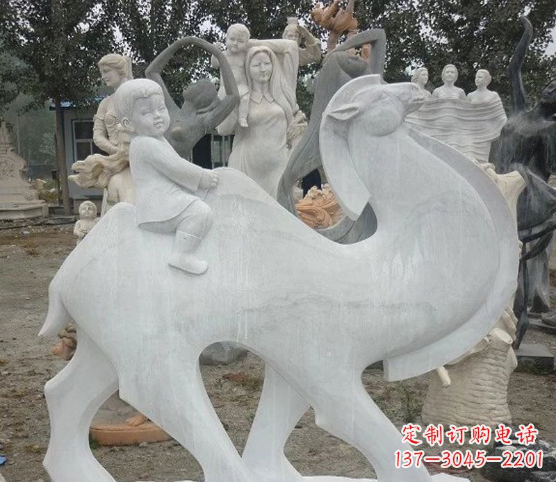 廊坊小孩骑骆驼石雕