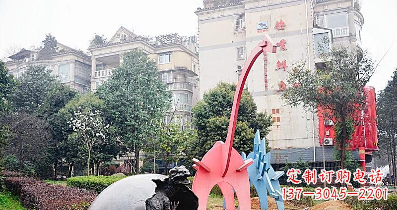 廊坊小区破壳而出的小恐龙景观铜雕