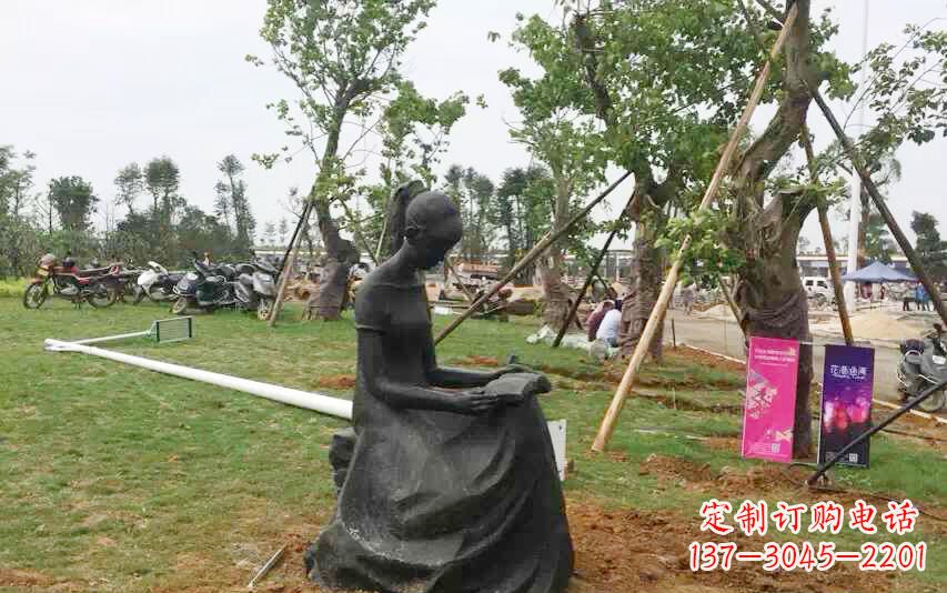 廊坊校园看书女孩雕塑