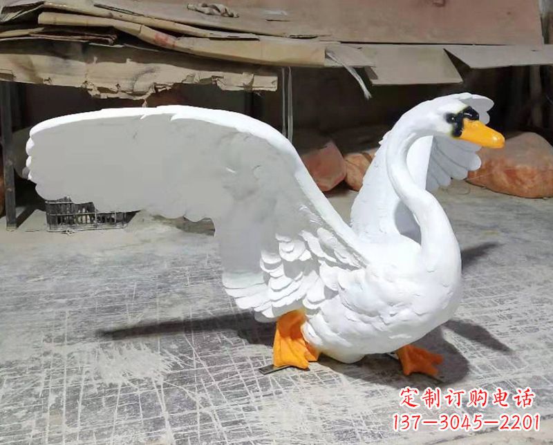 廊坊展翅翱翔的仿真白天鹅发光款