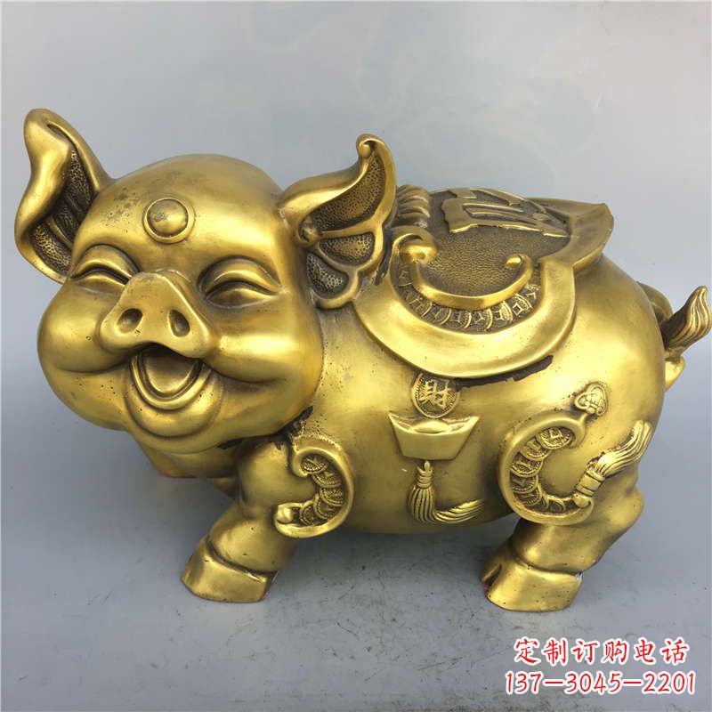 廊坊招财卡通猪铜雕-企业商场美陈动物生肖风水雕塑摆件