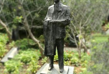 廊坊徐悲鸿雕塑著名奔马画家公园铜雕像
