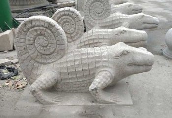 廊坊园林水池水景鳄鱼砂岩喷水雕塑