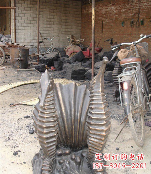 廊坊铸铜海马小区动物铜雕