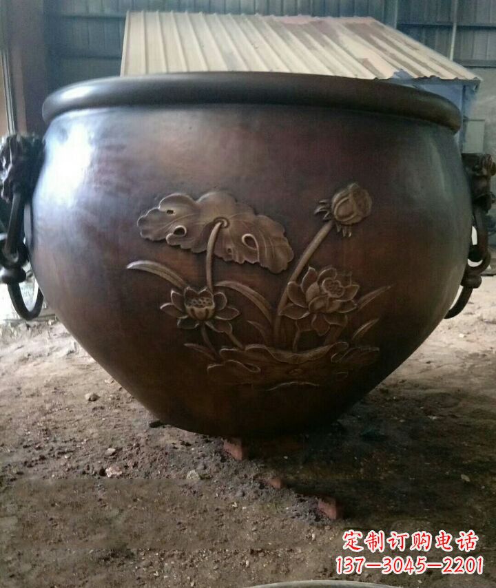 廊坊铸铜水缸雕塑