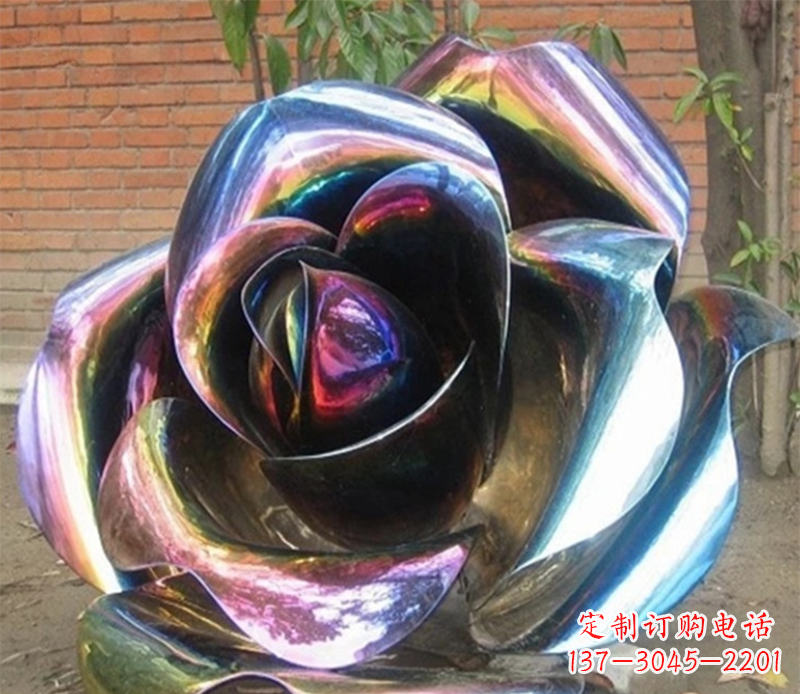 廊坊彩色创意不锈钢玫瑰雕塑