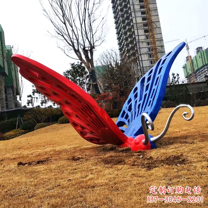 廊坊蝴蝶雕塑-不锈钢彩绘门口蝴蝶雕塑