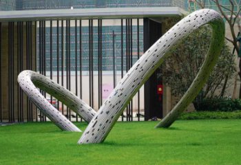 廊坊景观雕塑-酒店草坪创意不锈钢圆环景观雕塑